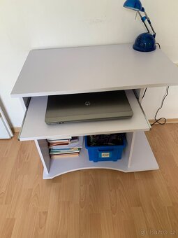 Psací nebo PC stûl - 3