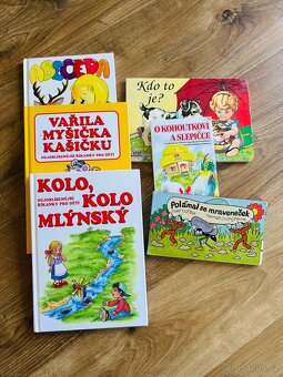 Knížky, puzzle a hudební nástroje - 3