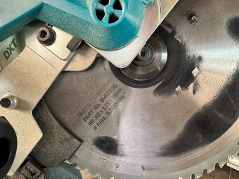 Pokosová pila MAKITA LS1219L - 3