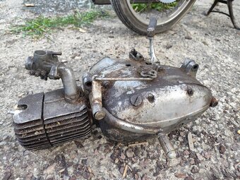 Jawa pionýr motor - 3