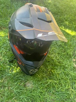 Helma LS2 - 3