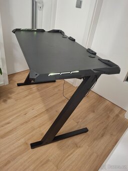Herní PC stůl - 3