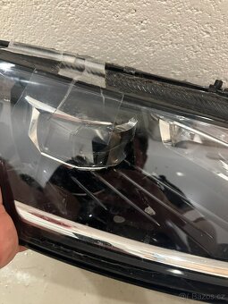 Škoda Octavia 3 facelift - pravé přední světlo LED - 3