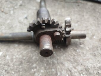 Startovací hřídel pionýr pařez mustang 2ks - 3