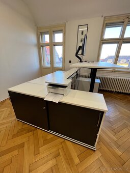 Kancelářský nábytek - 3