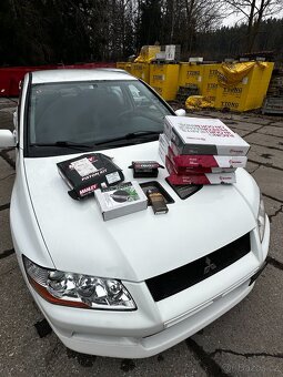 Mitsubishi Lancer EVO 7 2001 JDM LHD pěkné bez koroze, v ČR - 3