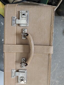 Prodám šicí stroj. - 3