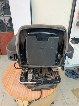 Sedadlo do traktoru - 3