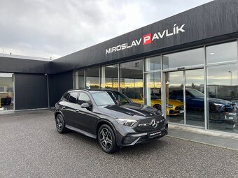 Prodám Mercedes-Benz GLC 220d 4MATIC AMG ZÁRUKA - 3