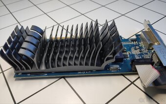 ASUS GeForce 210 graficka karta - 3