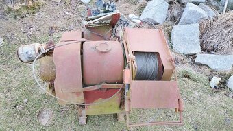 Stavební vrátek - 3