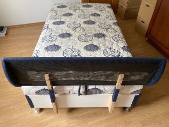 postel s úložným prostorem - 3