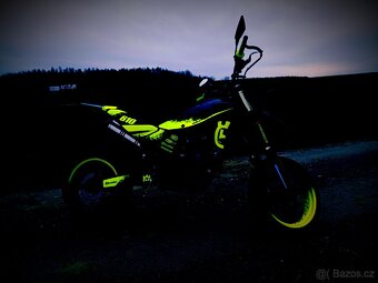 Husqvarna 610 SM ie - 3