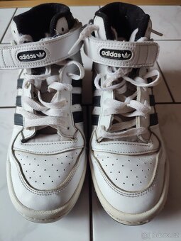 Adidas vel.40,5 cena včetně dopravy - 3