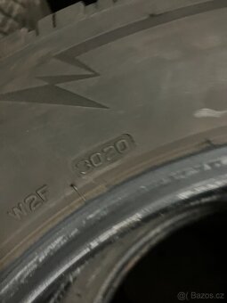 Zimní pneu Bridgestone 215/60/16 - 3