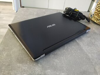Asus VivoBook S550CA - 3