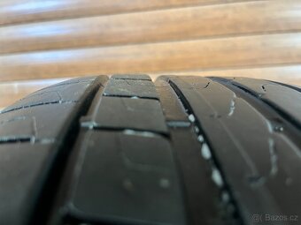 Pirellli 215/55 r17 letní - 3