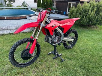 Honda crf 250 rok 2023 - 3