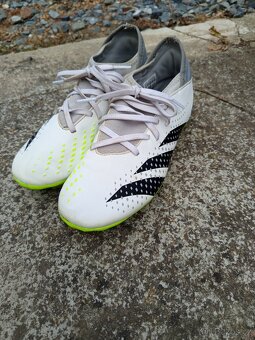 Fotbalové kopačky Adidas predatorky - 3