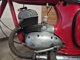 ČZ 125/453 deluxe - 3
