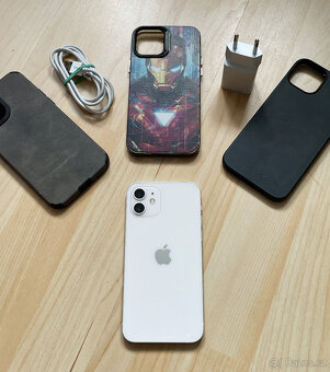 Apple Iphone 12 64GB bílý / krásný stav / 100% baterie / - 3