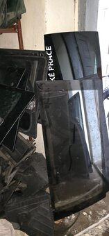 Mercedes-Benz Vito Viano W638 W639: skla - 3