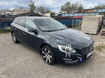 Volvo V60 D6 Plug-in Hybrid - díly z vozu - 3