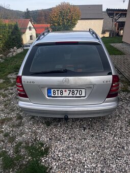 Mercedes Benz 220CDI - 3