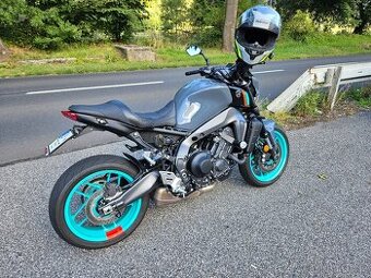YAMAHA MT09 2023 - 3