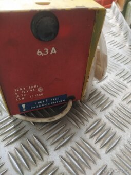 Nabíječka baterií 6/12v Kovoplast Nitra SK - 3