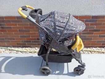 Sportovní kočárek PETITEaMARS+podložka, taška,pláštěnka,síťk - 3