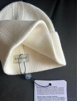 Nová zimní čepice Moncler - 3