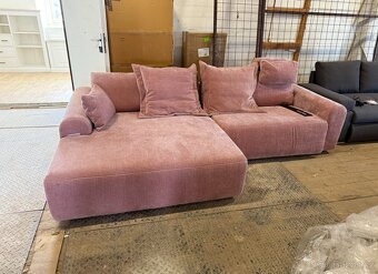 Rohová sedačka elektr. polohování růž. NOVÁ 2. j. - 3