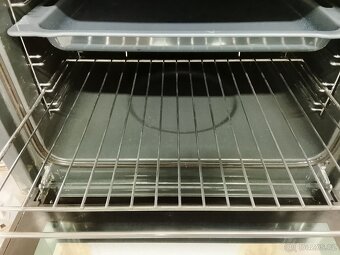 Vestavná trouba IKEA - 3