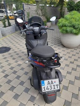 Predám Piaggio MP3 310 - 3