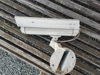 Bezpečnostní kamera - 3