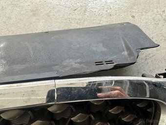 Kia Sorento přední maska - 3