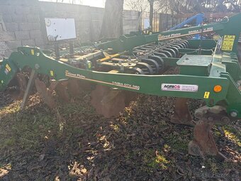 GreatPlains Simba DTX 350 - 3