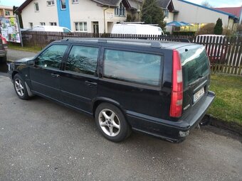 Volvo V70 - 3