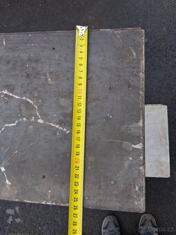 Plechová bedna box na nářadí - 3