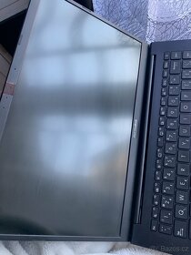 notebook Asus VivoBook 14/15 - 3
