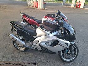 Yamaha YZF 1000 Thunderace 2001 - 3