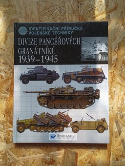 Vojenské identifikační příručky - 3