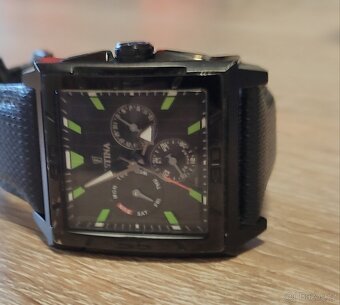 FESTINA černe - 3