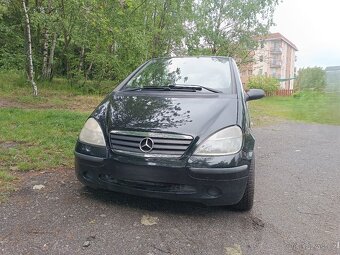Mercedes A - 3