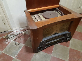 Historické rádio - 3