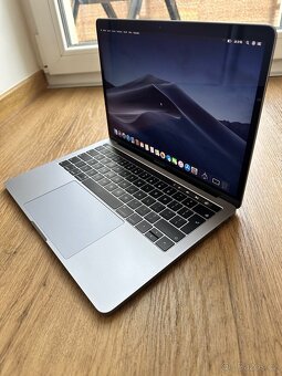 Macbook Pro 2019 Touchbar 13"- i7 | 16GB Ram | 1TB SSD - 3