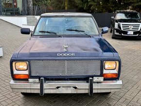 1984 Dodge Ram 150 V8 - 3