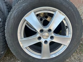 Sada - kola disky gumy 225/60 R17 Tucson zimní - 3