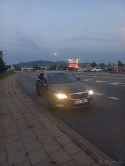 Škoda Superb 2.0 tdi dsg - 3